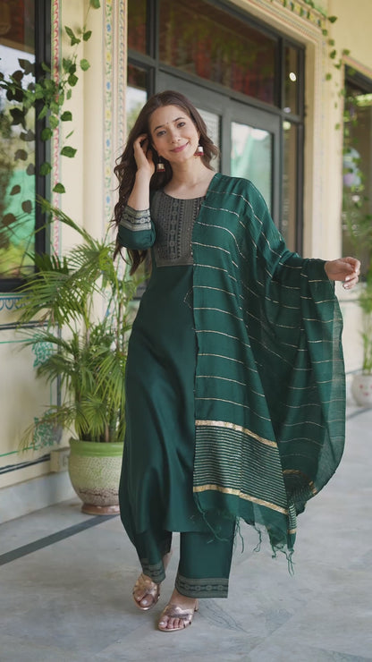 Green Straight Jacquard  Patch Kurta and Palazzo With Dupatta